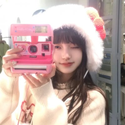 春闺三凤